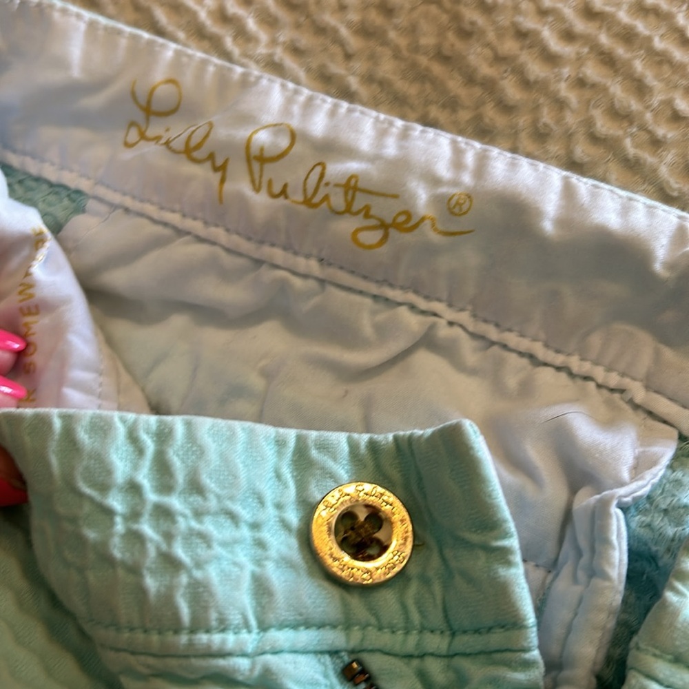Scalloped light teal Lilly P shorts! - Picture 2 of 2